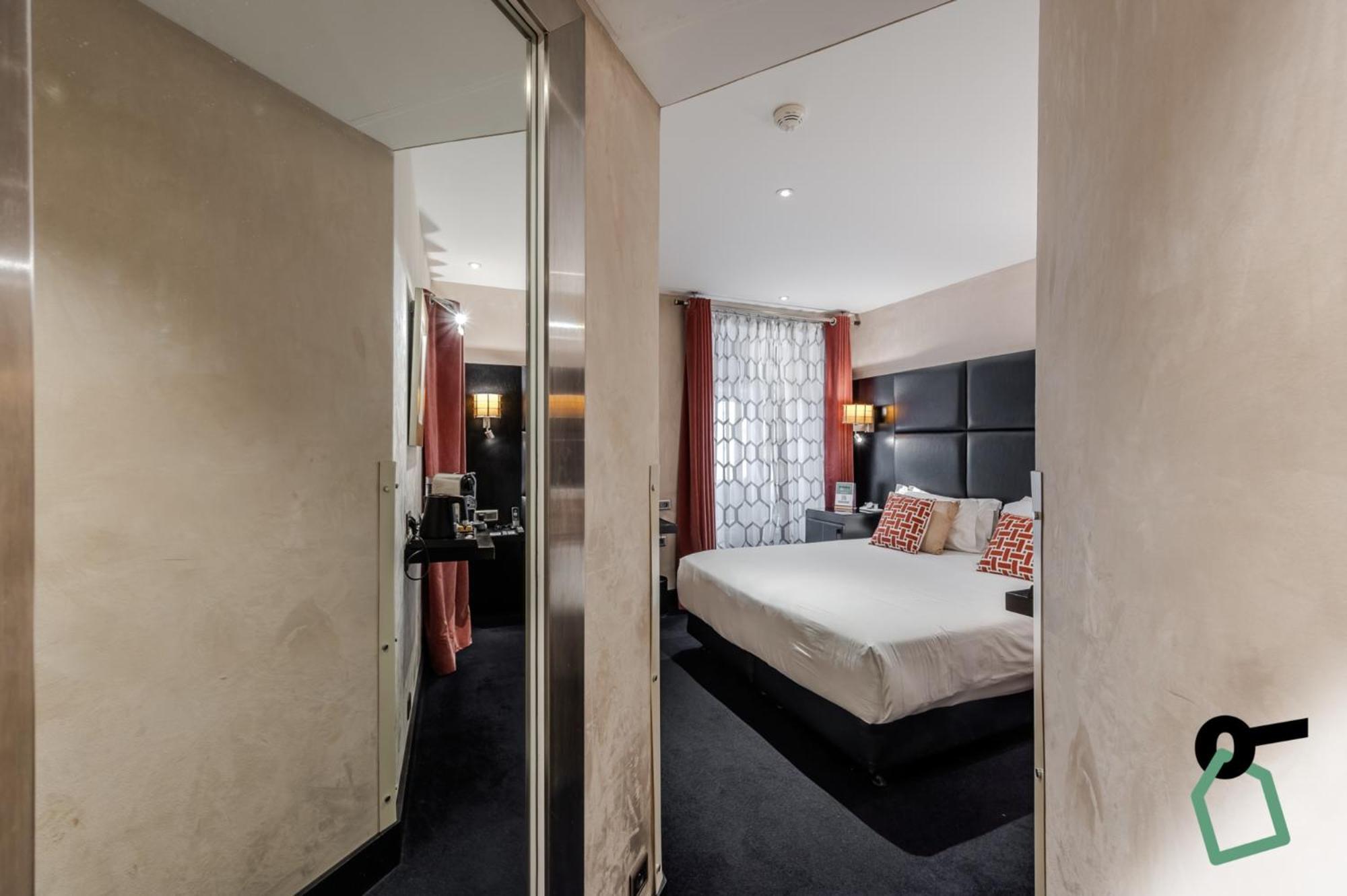 Hotiday Room Collection - Paris Arc De Triomphe Exterior foto